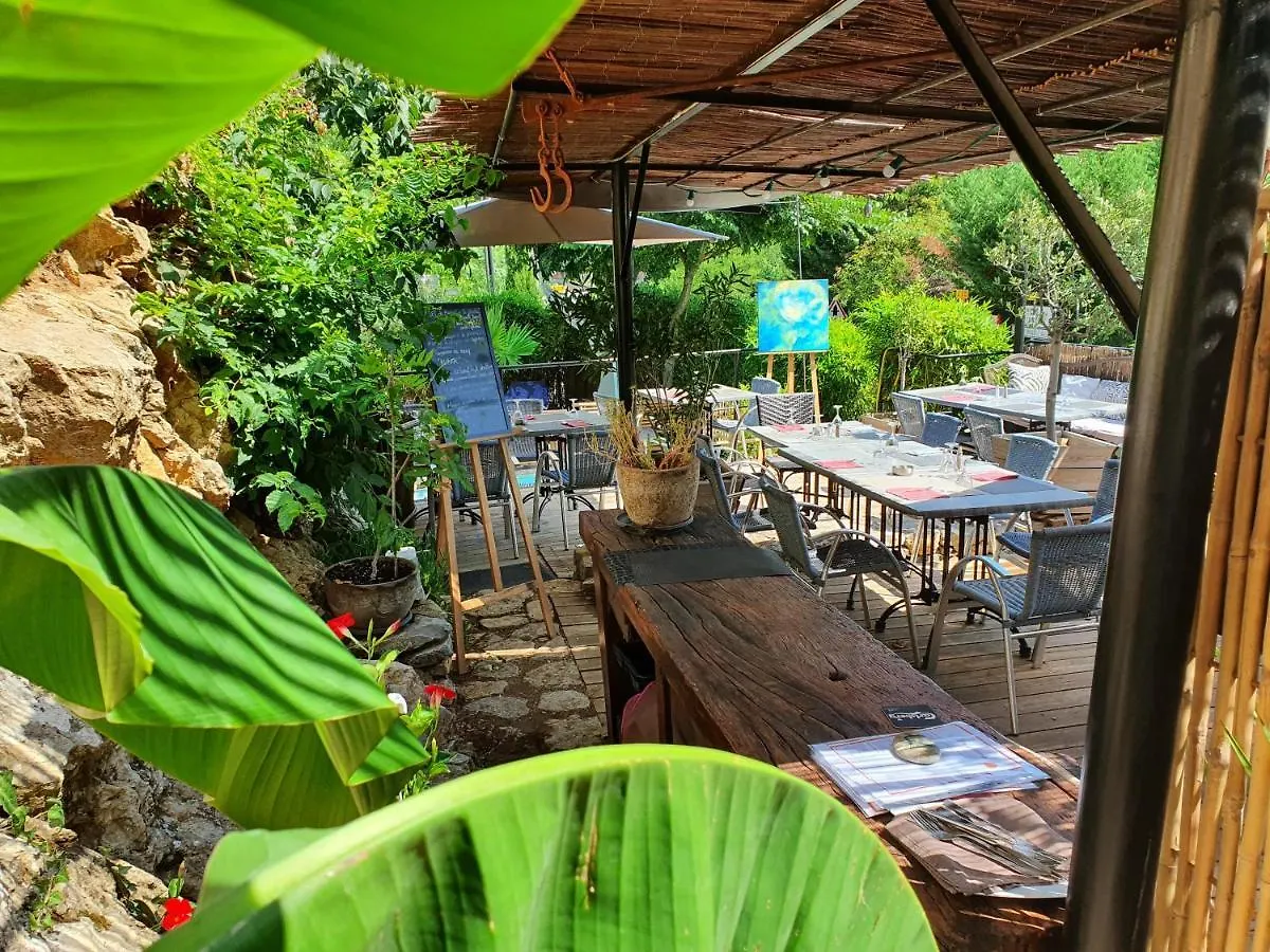 Bed and Breakfast Le Tempo Entrecasteaux
